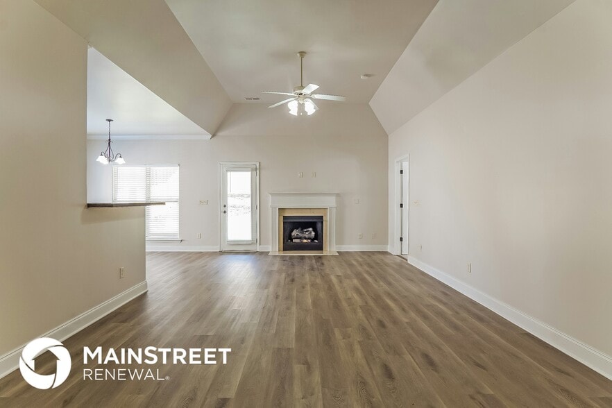 Building Photo - 108 Lorrin Ln