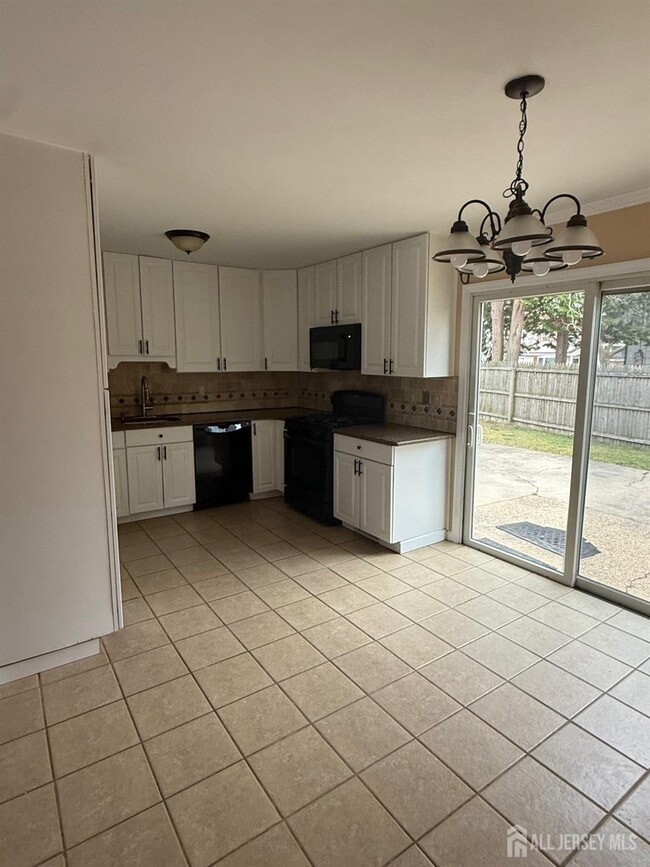 Building Photo - 30 Forest Park Terrace