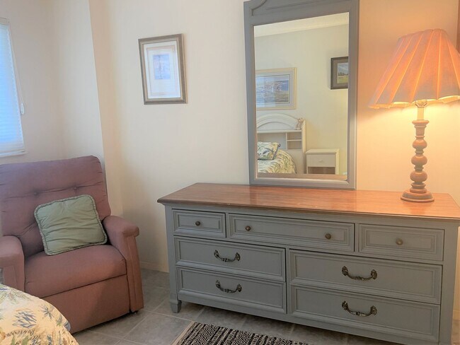 Building Photo - GREAT PRICE!  Gulf Horizon, Gulf Front, 2BR/2BA 1st Floor Condo