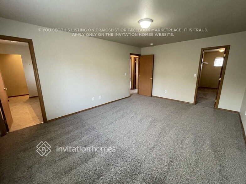 Building Photo - 13015 120th Ave E