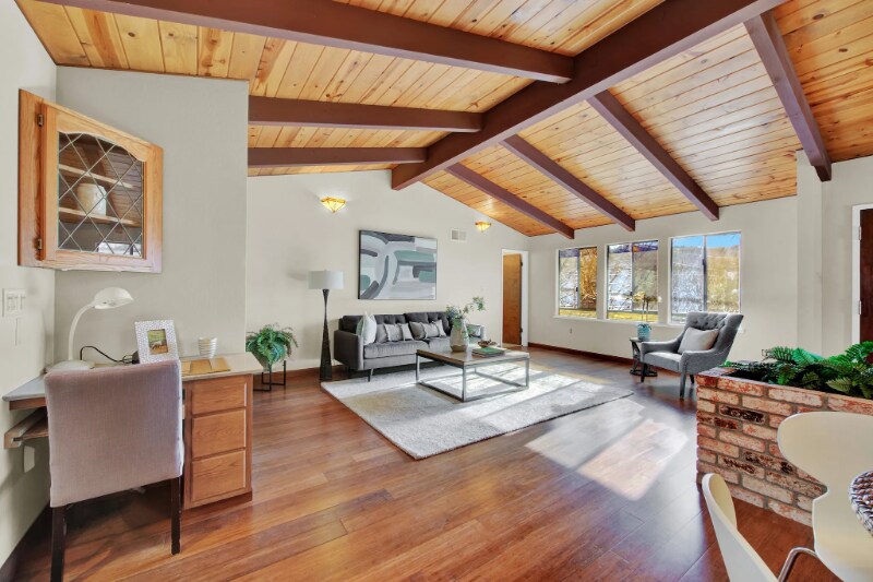 Building Photo - 1706 Adele St