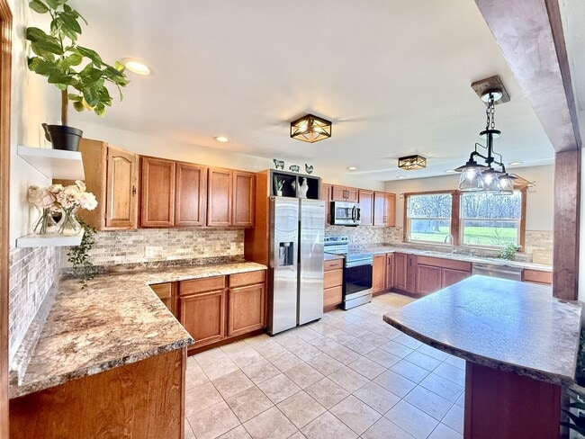 Building Photo - 10695 Lockbourne Eastern Rd