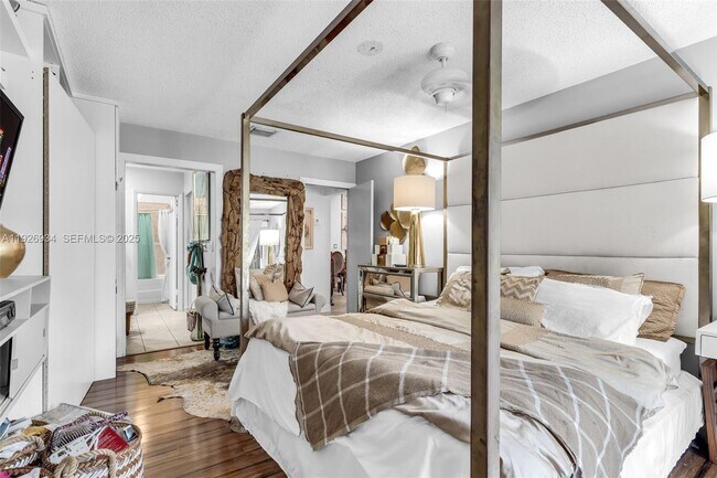 Building Photo - 1420 W Sandpiper Cir