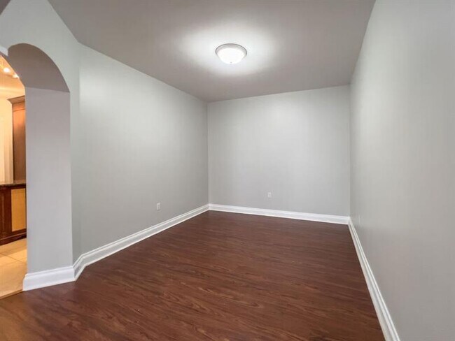 Building Photo - 4241 N Ocean Blvd