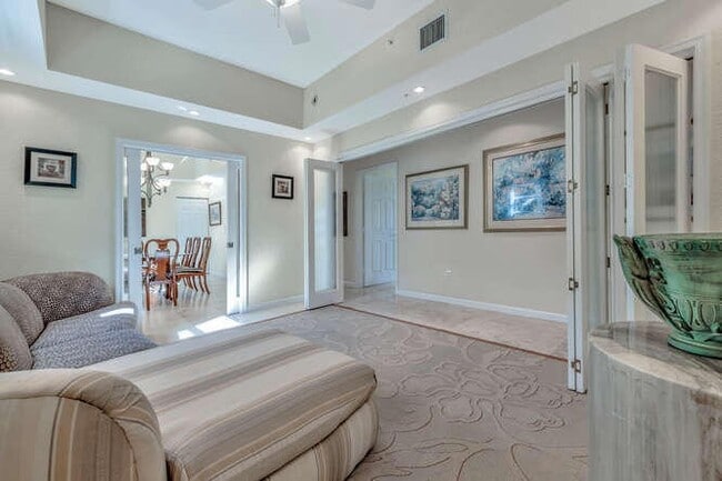 Building Photo - 1640 Presidential Way