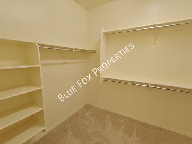 Building Photo - 12163 N Meditation Dr
