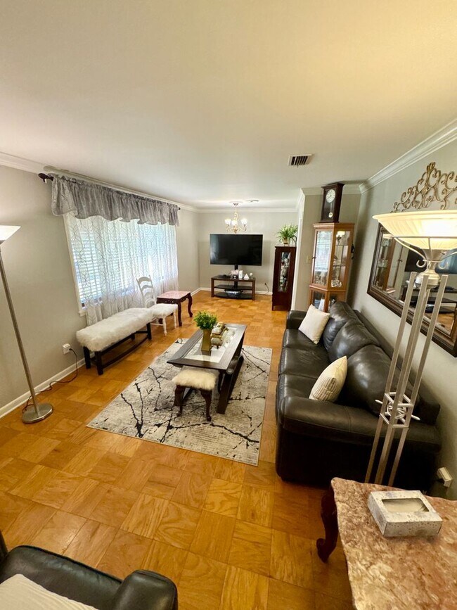 Building Photo - ****BROADMOOR****