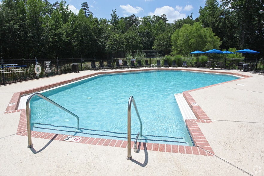 Kensington Place 3844 Battleground Ave Greensboro NC 27410