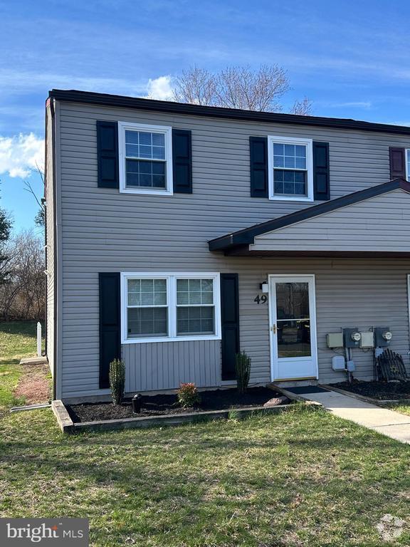 Building Photo - 49 Pennypacker Dr