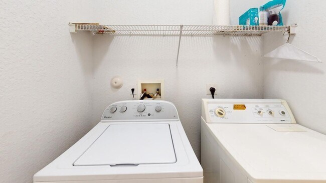 Building Photo - 5773 NW 119th Terrace