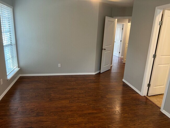 Building Photo - COMING SOON, JANUARY 10TH:  Beautifully Remodeled 3/2/2 Home, Generously updated Smart Home - For...