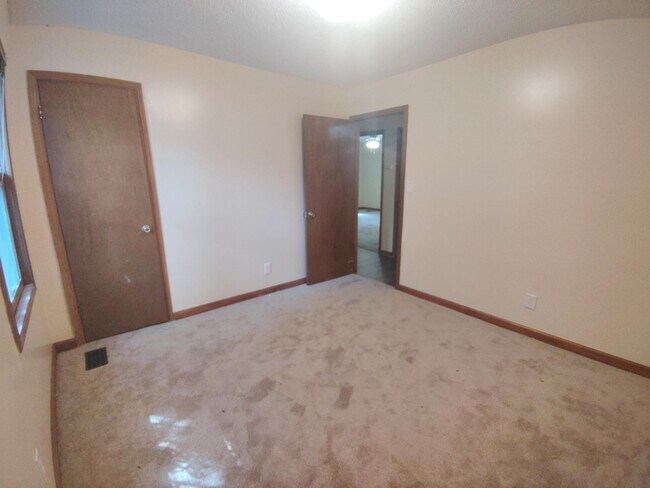 Building Photo - 485 Fayette Corner Dr