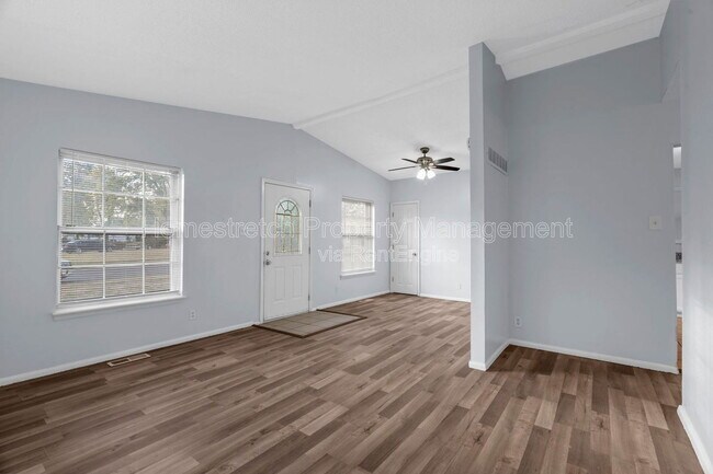 Building Photo - 235 Moule Dr