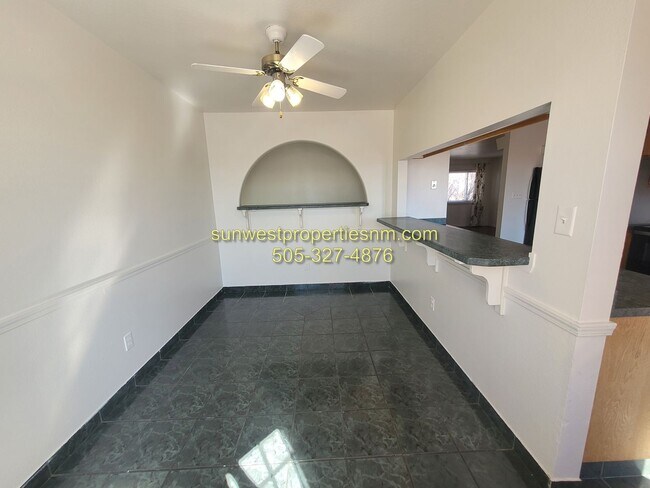 Building Photo - 4 Bedroom, 2.5 Bath Home for Rent