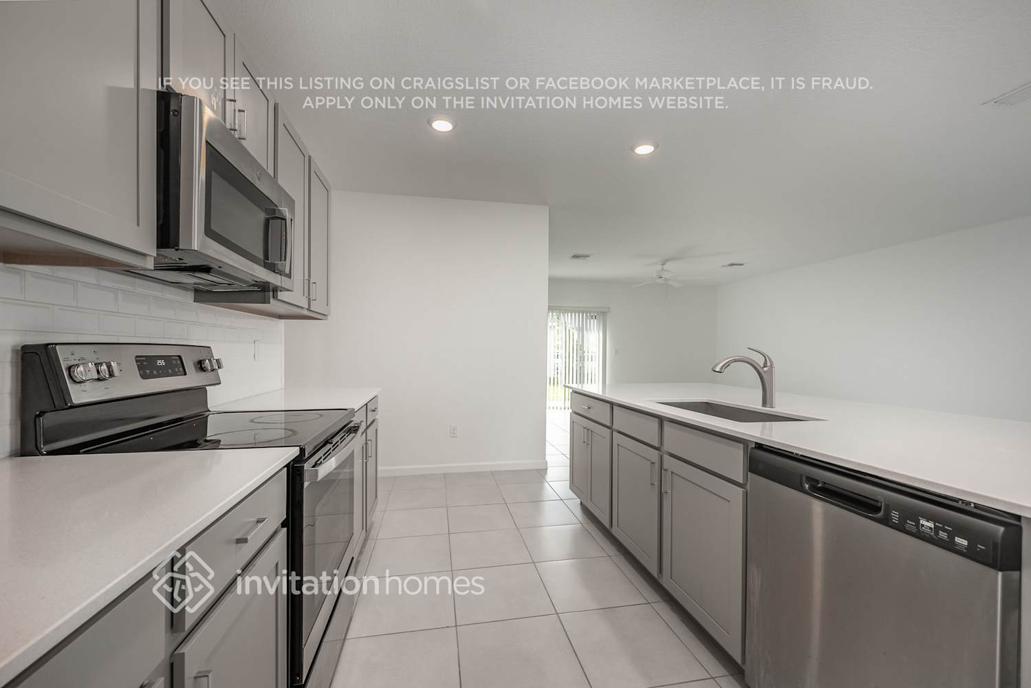 Building Photo - 1715 Diablo Cir SW