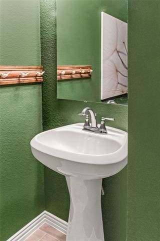 Building Photo - 3730 Malibu Dr