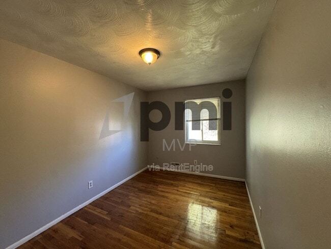 Building Photo - 3029 Rotunda Ct S