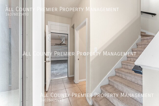 Building Photo - 4775 Creekside Park Ave