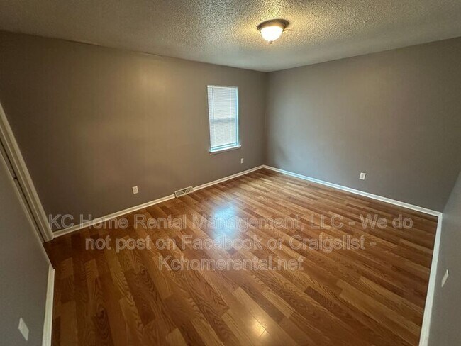 Building Photo - 420 N Jennings Rd