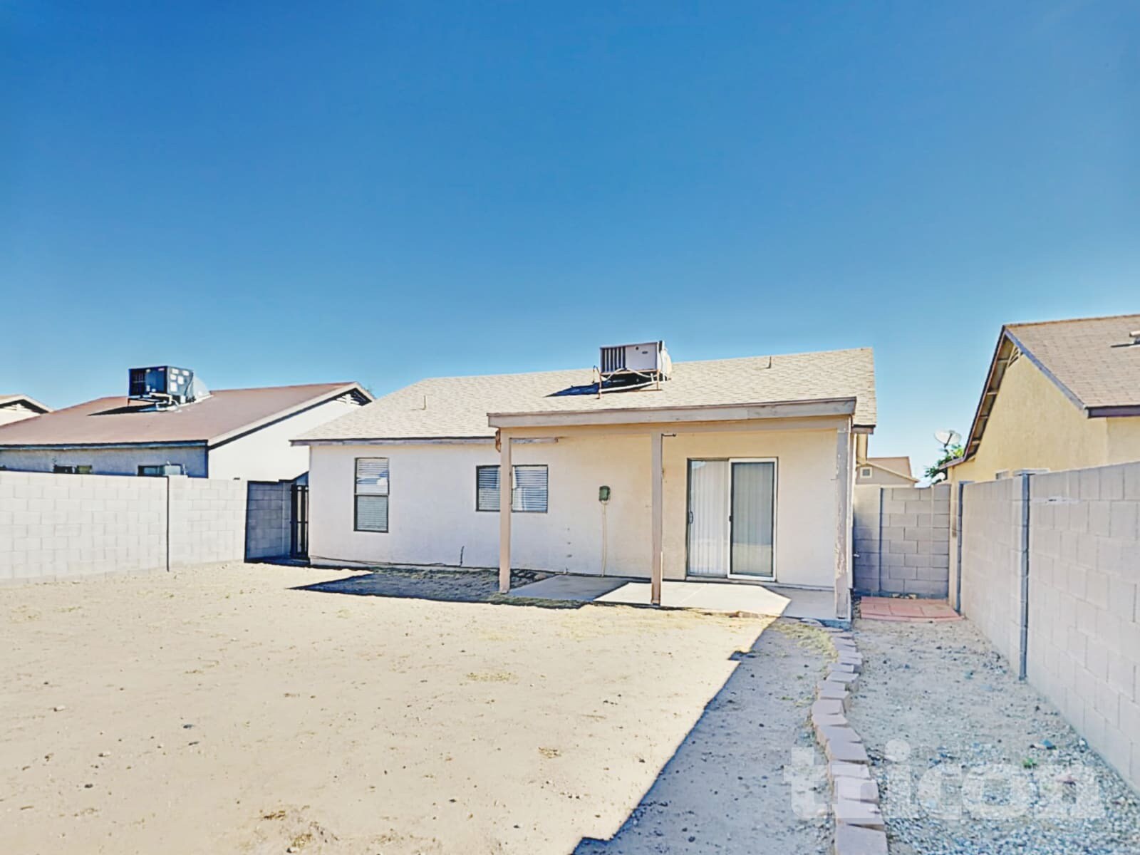 Building Photo - 11519 W Windrose Ave