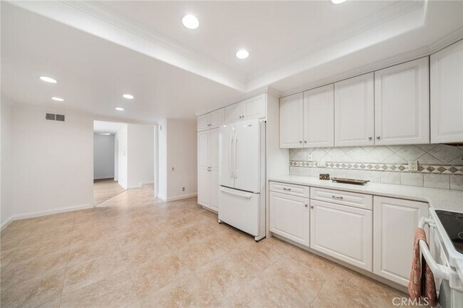Building Photo - 24382 Macedo Dr