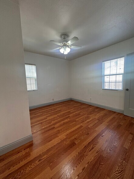 Building Photo - 633 Springs Rd