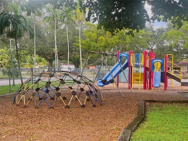 Building Photo - 12450 NW 13th Ave