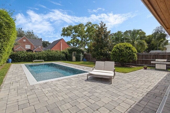 Building Photo - Renovated 3/3 Pool Home home in the heart of Delaney Park of Downtown Orlando