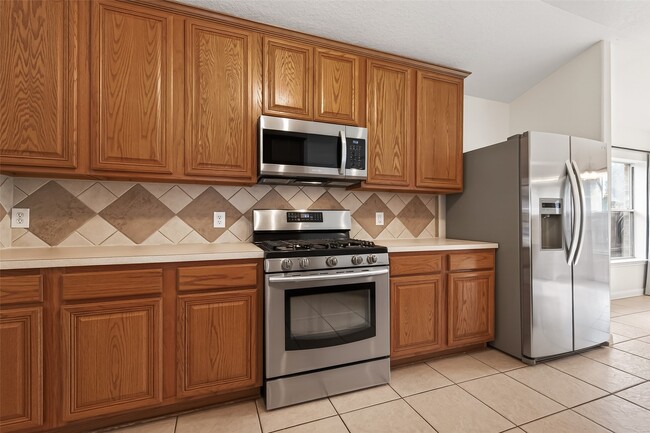 Building Photo - 2638 Marquette Trail