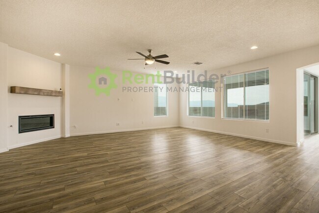 Building Photo - CALL US TODAY AT (505) 808-6467 TO SCHEDULE A CONVENIENT SHOWING