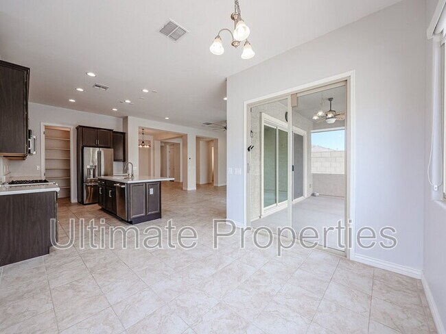 Building Photo - 28422 N 131st Dr