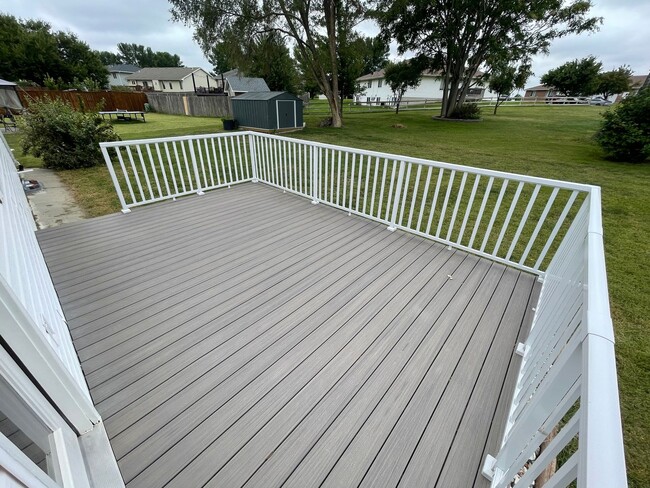 Building Photo - Beautiful open-concept ranch