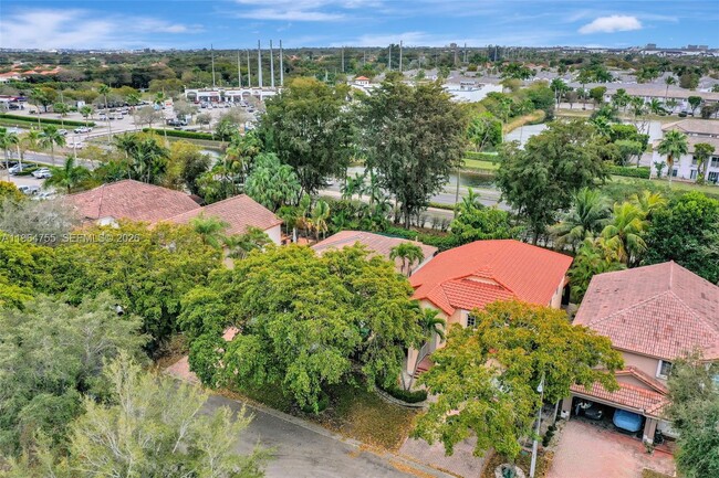 Building Photo - 10880 NW 58th Terrace