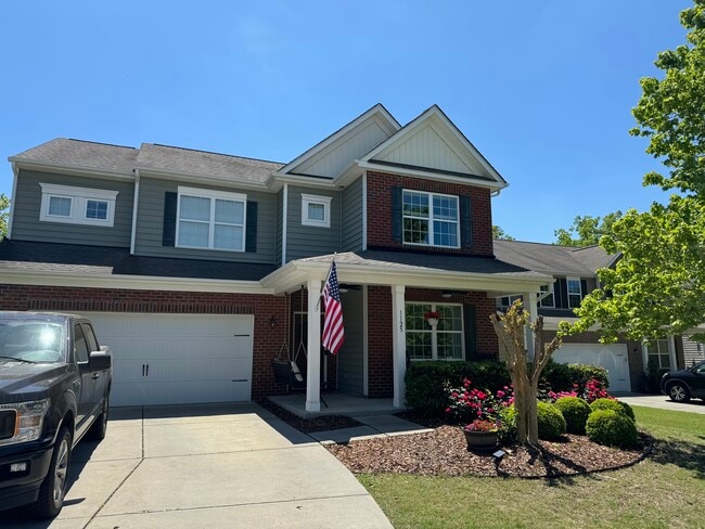 Primary Photo - 1125 Wainscott Dr