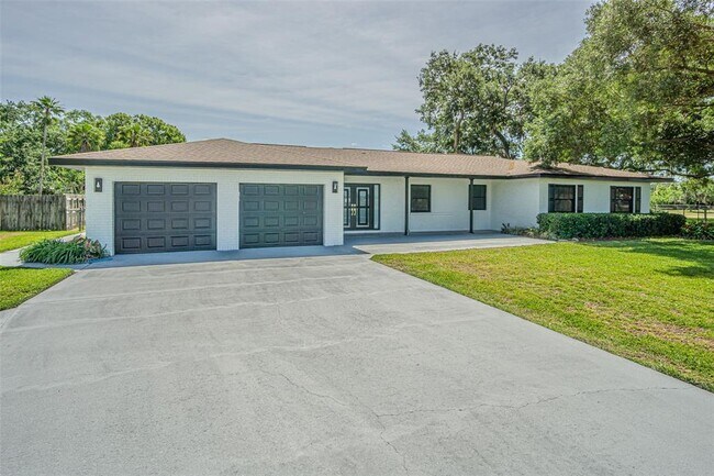 Building Photo - 5302 Turkey Creek Rd