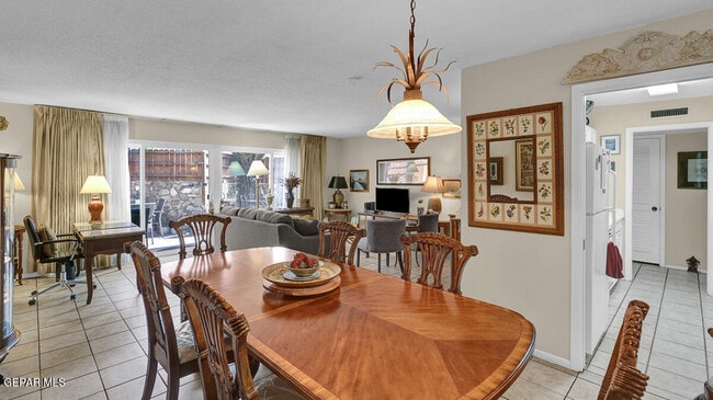 Building Photo - 252 Shadow Mountain Dr