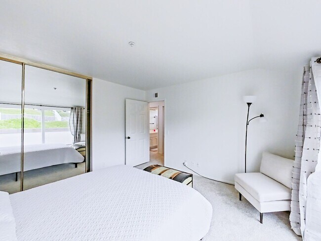 Building Photo - FURNISHED - Elegant 3 bedroom with office in San Clemente's Bella Vista Community