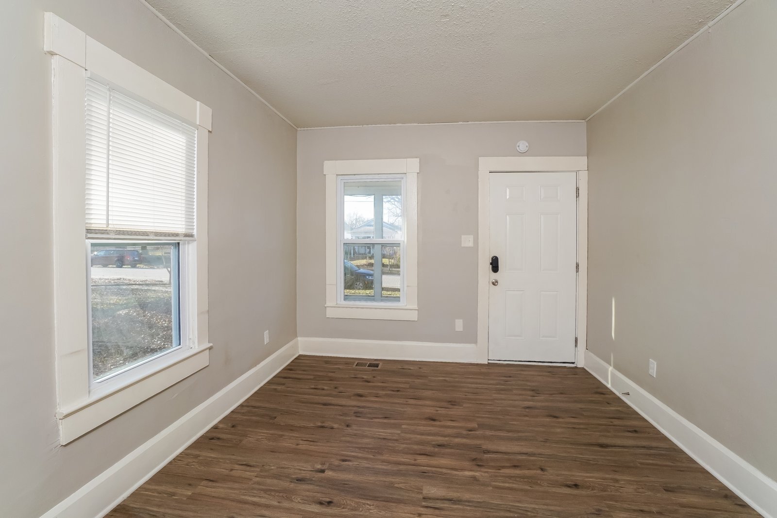 Building Photo - 1426 Chartres St