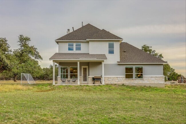 Building Photo - 616 Co Rd 267