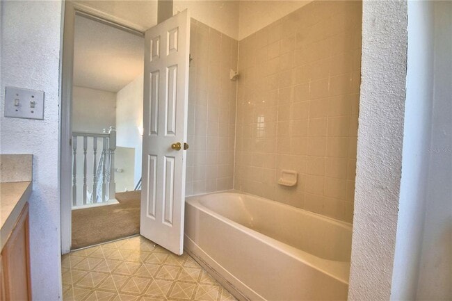 Building Photo - 439 Churchill Ct