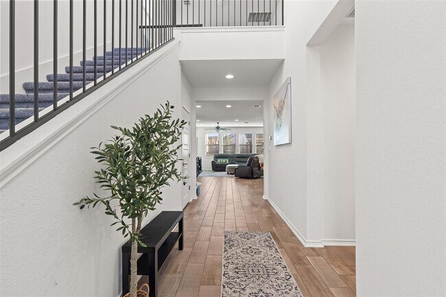 Building Photo - 9107 Moonstone Dr