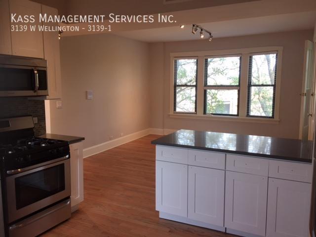 Building Photo - 3139 W Wellington Ave