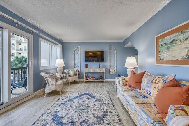 Building Photo - 23223 Front Beach Rd