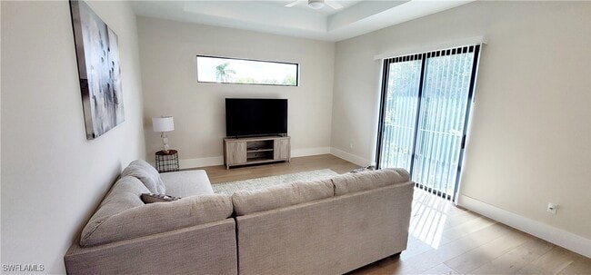 Building Photo - 511 91st Ave N