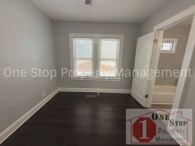 Building Photo - Warm & Inviting 3 Bed 2 Bath Home in Kansas City, MO!!!