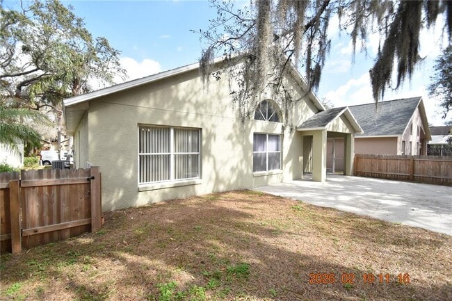 Building Photo - 2521 Clareside Dr