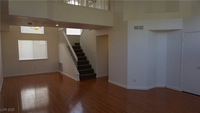 Building Photo - 9341 Magic Flower Ave