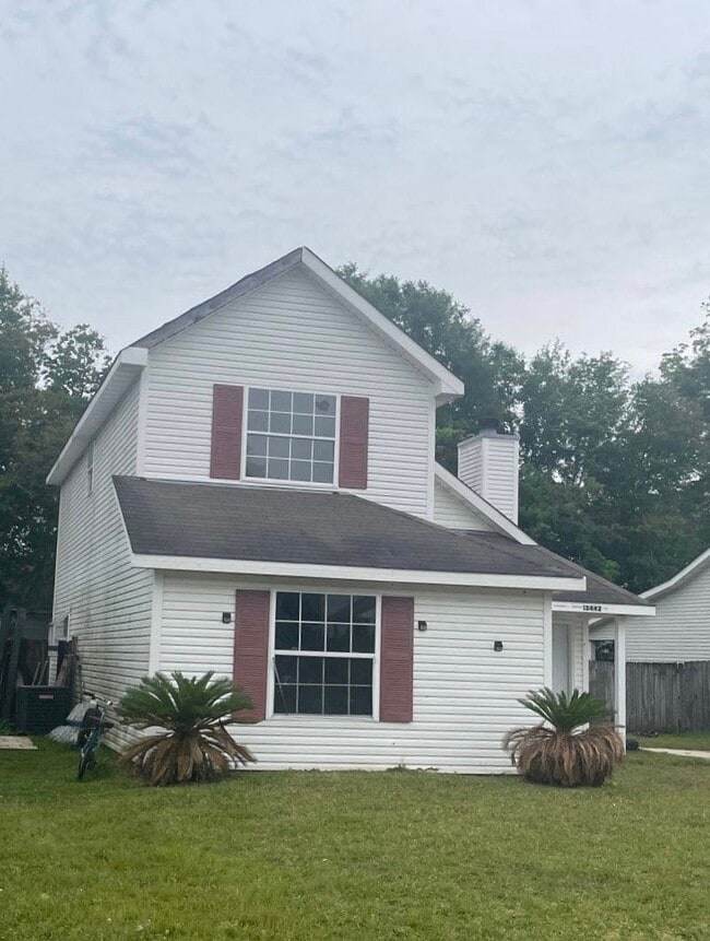Primary Photo - 13442 Locust Hill Dr