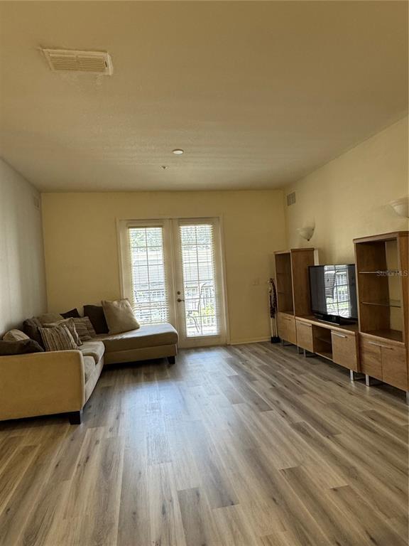 Building Photo - 3025 Greystone Loop
