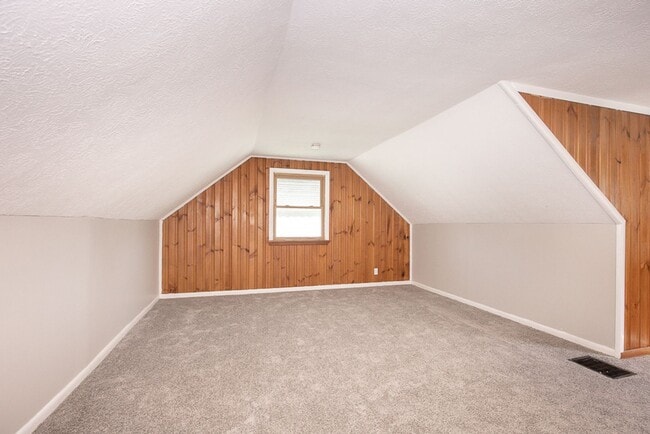 Building Photo - Beautiful 3/1 SFR For rent in Parma